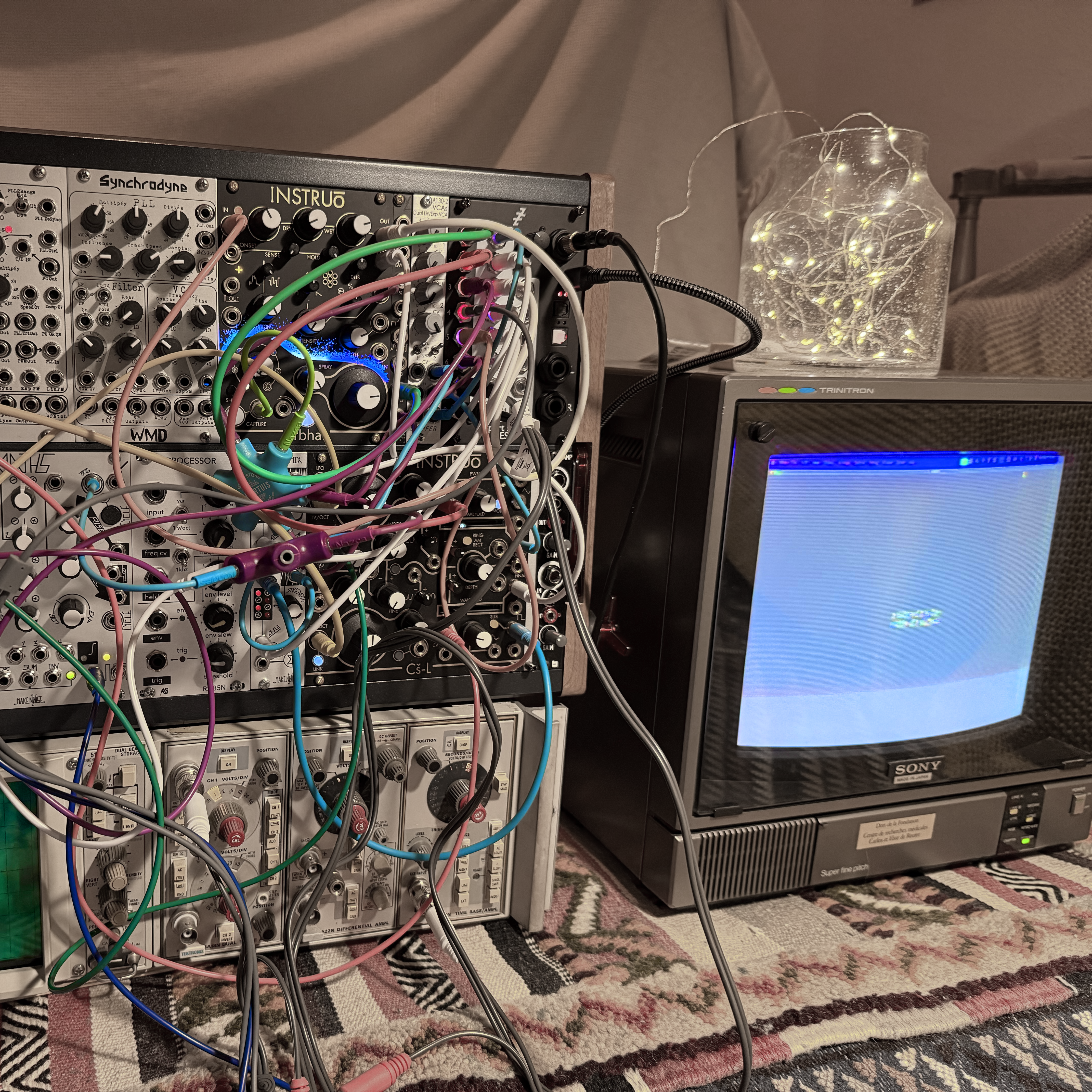 Still frame highlighting lab processing streaks